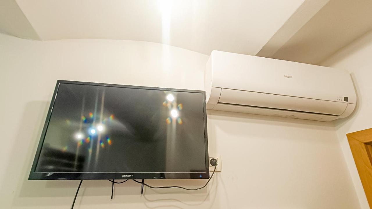 Bascarsija Guesthouse - Private Bath, Tv & Aircon 塞拉耶佛 外观 照片